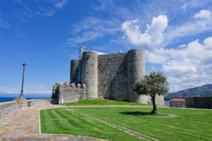 Castillo-Faro de Santa Ana, Castro Urdiales