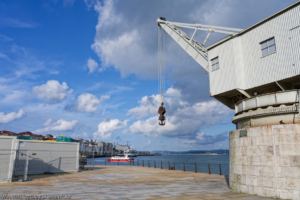 Grúa de Piedra, Santander