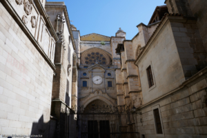 Puerta del Reloj, Catedral